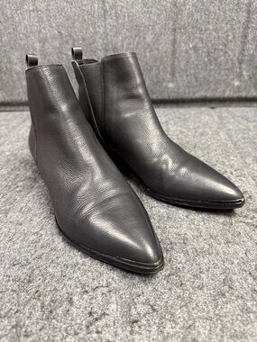 Marc Fisher YALE Black Pointed Leather Booties